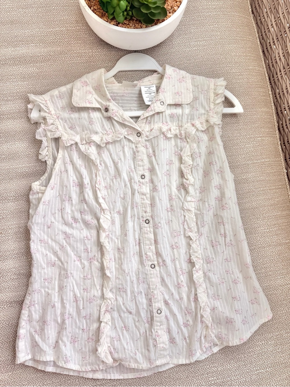 No Boundaries Cream and Pink Floral Ruffle Sleeveless Button-Front Top